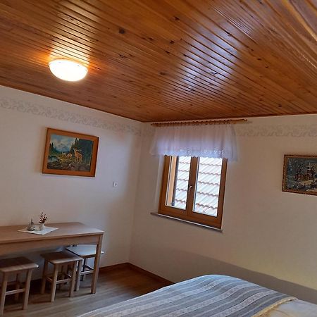 Villa Tourist Farm Arbajter à Resnik Extérieur photo