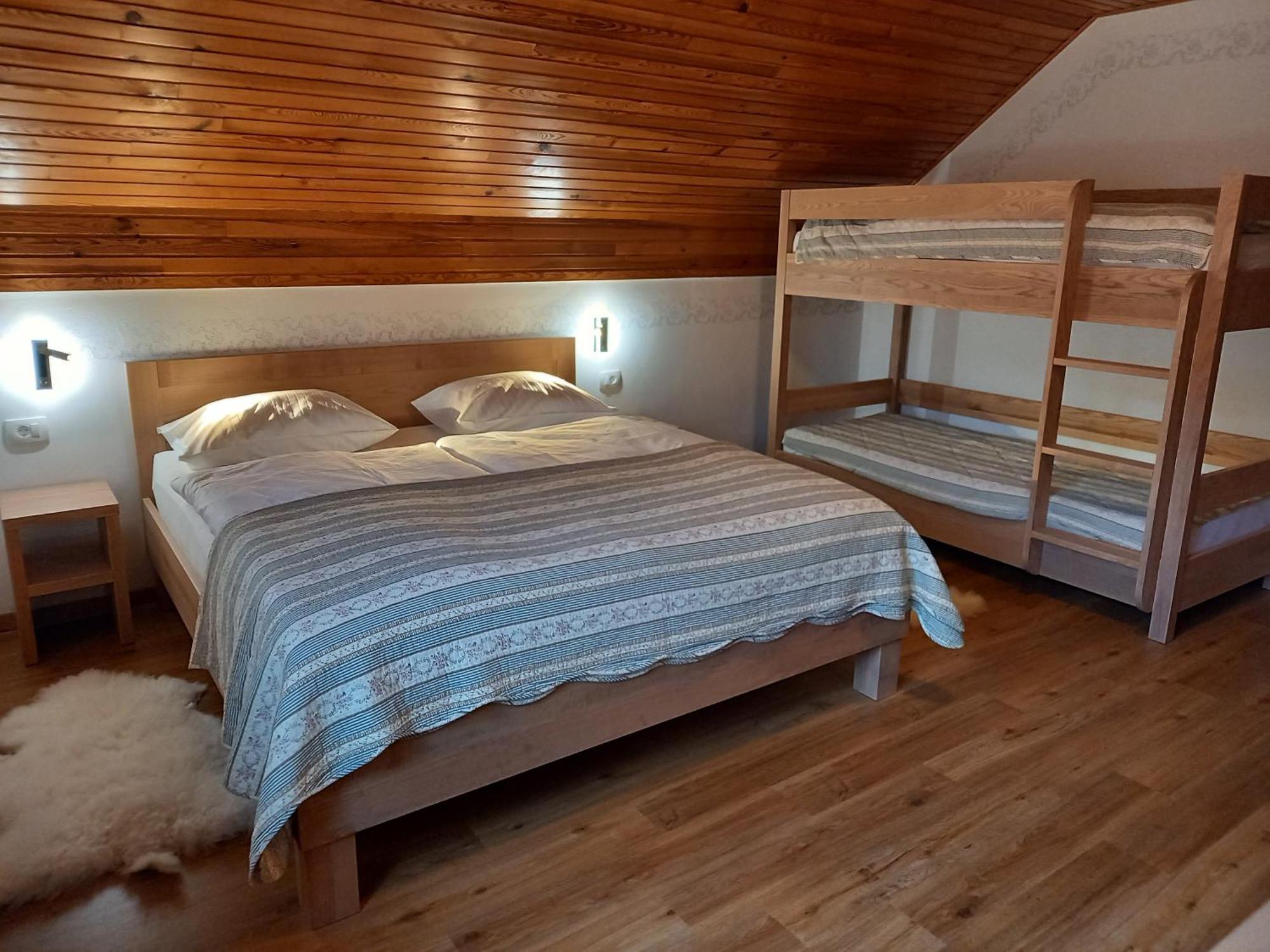 Villa Tourist Farm Arbajter à Resnik Extérieur photo